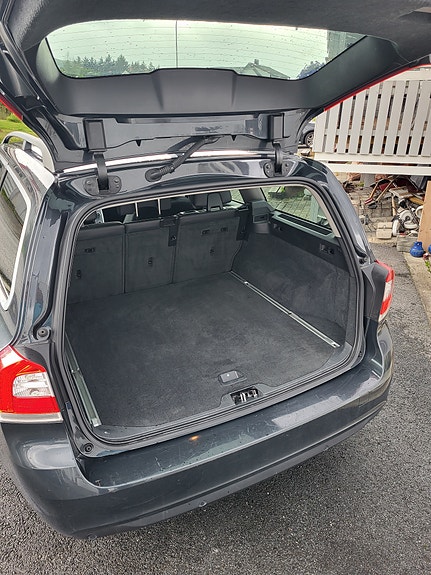 Volvo V70 16 of 18
