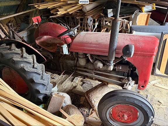 Massey Ferguson 35/Gråtass 6 of 11