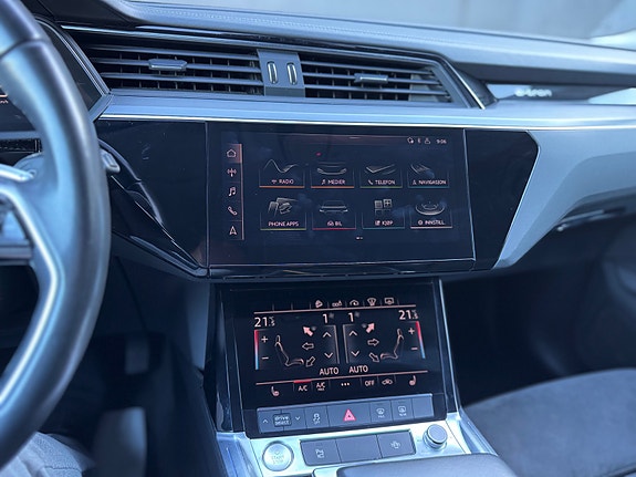 Audi e-tron 30 of 30