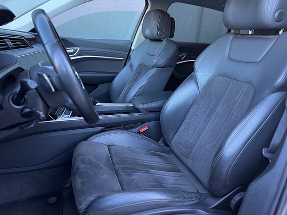Audi e-tron 22 of 30