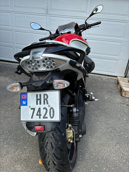 Moto Guzzi Sport 1200 Corsa 2 of 6