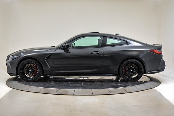 BMW M4 4 of 26