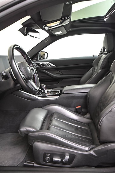 BMW M4 22 of 26