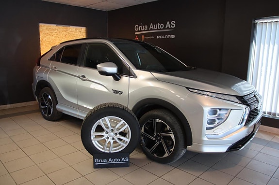 Mitsubishi Eclipse Cross 2 of 23