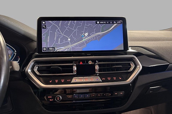 BMW iX3 8 of 14