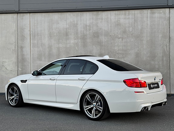 BMW M5 19 of 30