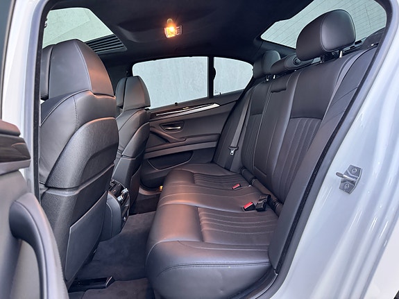 BMW M5 30 of 30