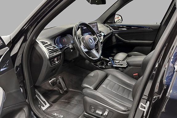 BMW iX3 5 of 25