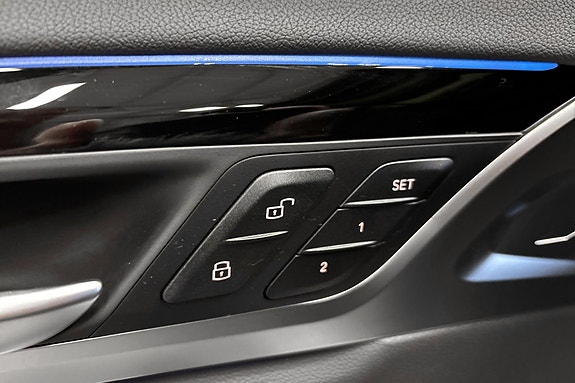 BMW iX3 17 of 25
