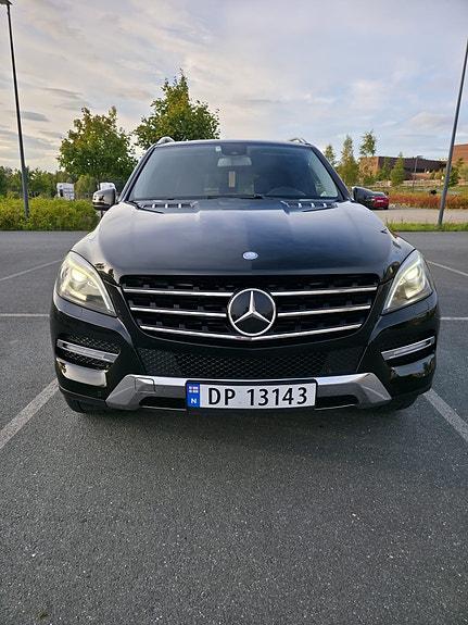 Mercedes-Benz ML250 15 of 30