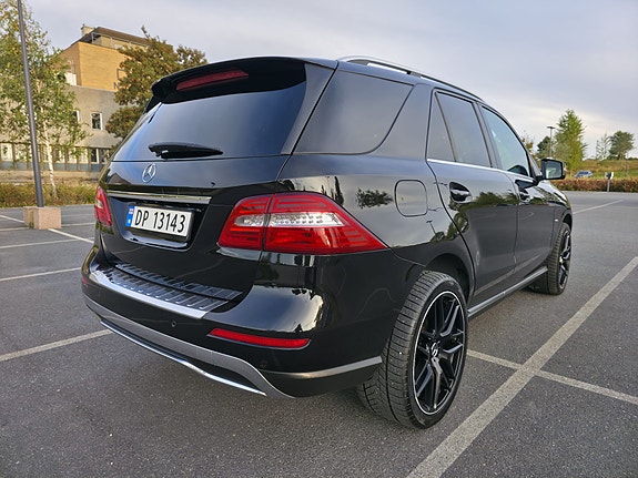 Mercedes-Benz ML250 20 of 30