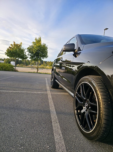 Mercedes-Benz ML250 5 of 30