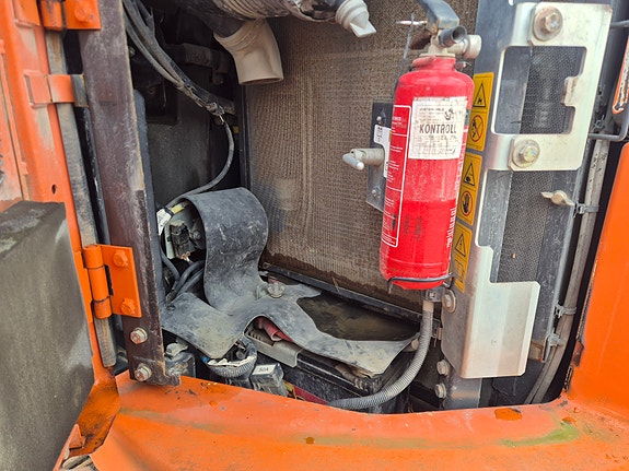 Hitachi Zaxis 85US-5A 18 of 21