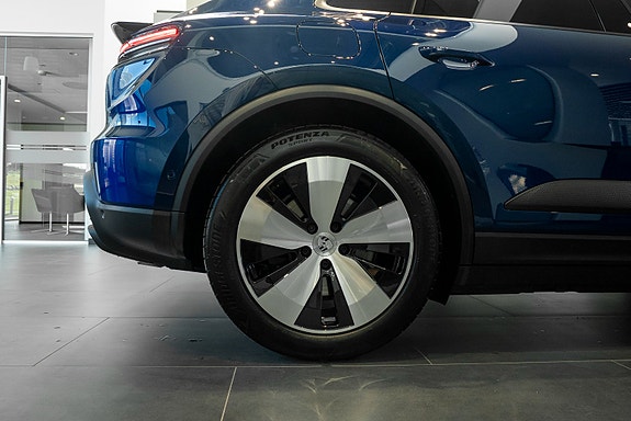 Porsche Macan 11 of 27