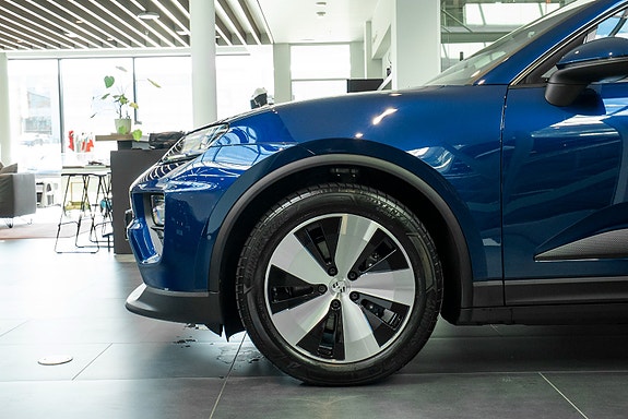 Porsche Macan 5 of 27
