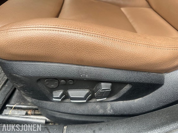 BMW 7-Serie 12 of 18