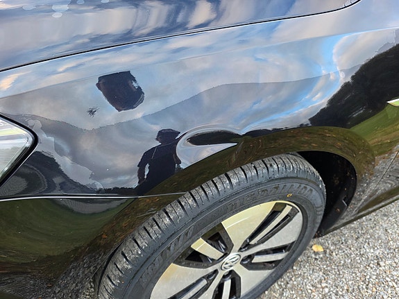 Volkswagen e-Golf VII 15 of 15