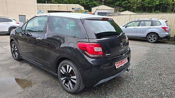 Citroen DS3 6 of 16