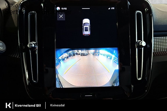 Volvo XC40 21 of 29