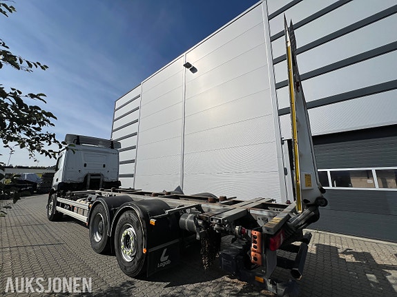 Mercedes-Benz Actros 2635 6x2 vekselflakbil med Zepro bakløfter 3 of 30