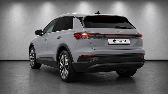 Audi Q4 e-tron 6 of 26