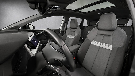 Audi Q4 e-tron 9 of 26