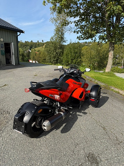 Can-Am Can-Am (ATV) 4 of 17