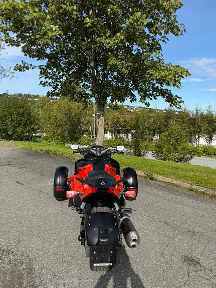 Can-Am Can-Am (ATV) 9 of 17