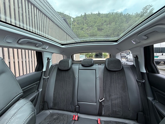 Peugeot 308 19 of 30