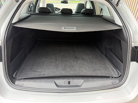 Peugeot 308 23 of 30