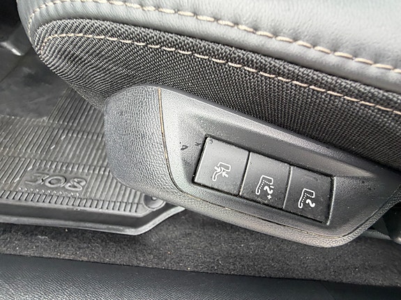 Peugeot 308 17 of 30