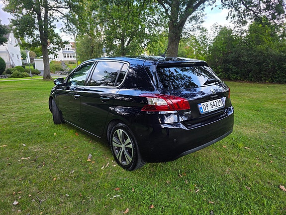 Peugeot 308 7 of 19