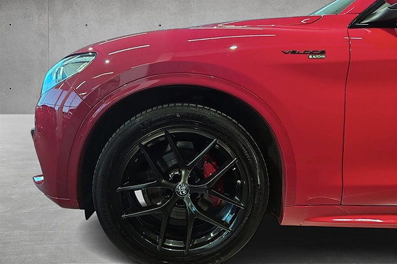 Alfa Romeo Stelvio 8 of 20
