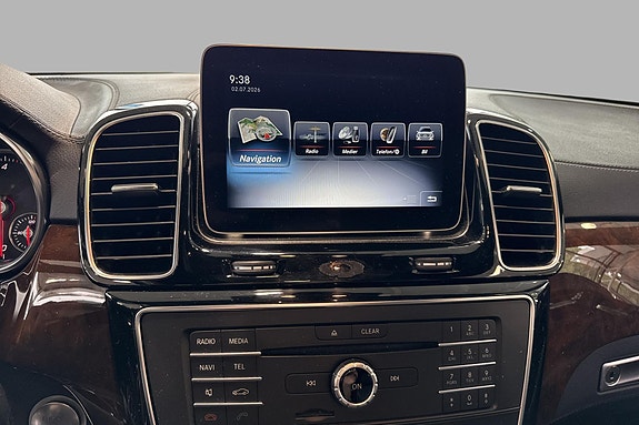 Mercedes-Benz GLS350 d 6 of 14