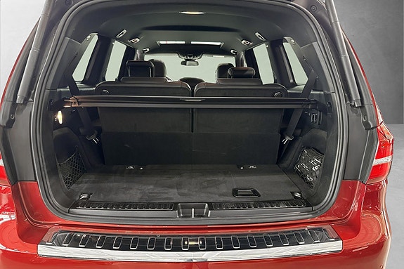 Mercedes-Benz GLS350 d 13 of 14