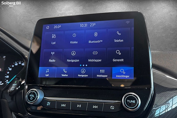 Ford Fiesta 27 of 29