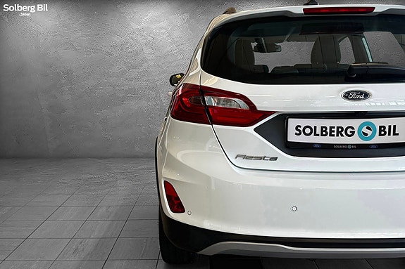 Ford Fiesta 12 of 29