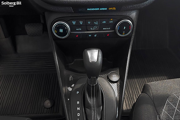 Ford Fiesta 22 of 29