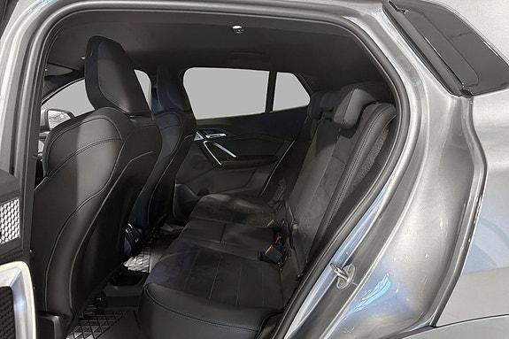 BMW iX2 8 of 26