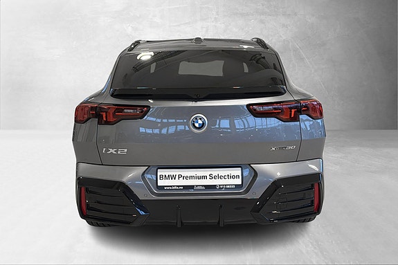BMW iX2 3 of 26