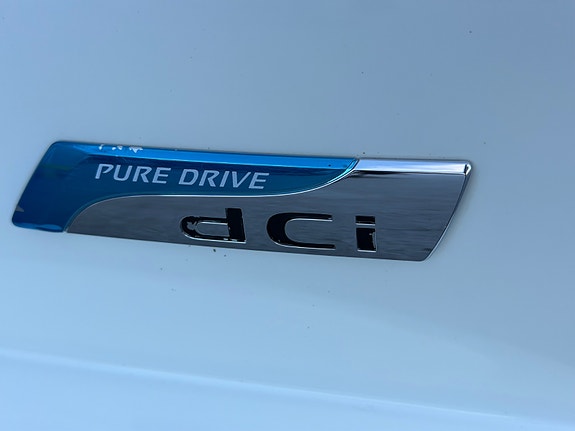Nissan Juke 11 of 24