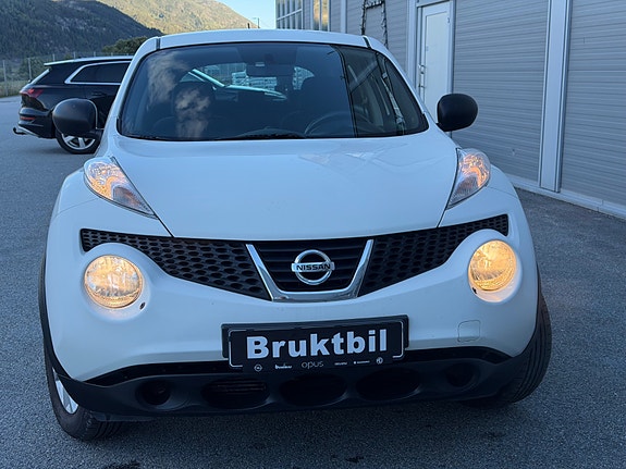 Nissan Juke 7 of 24
