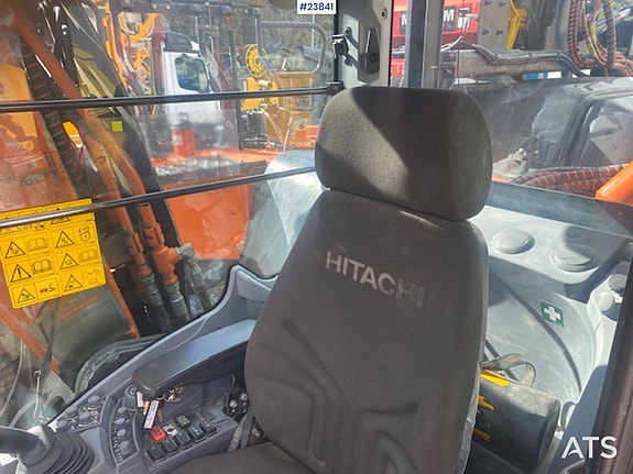Hitachi ZX220W-7 hjulmaskin 30 of 30