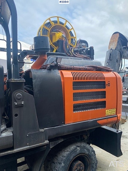 Hitachi ZX220W-7 hjulmaskin 14 of 30