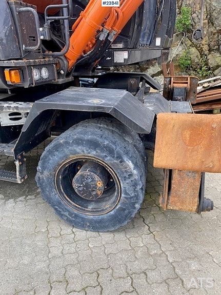 Hitachi ZX220W-7 hjulmaskin 16 of 30