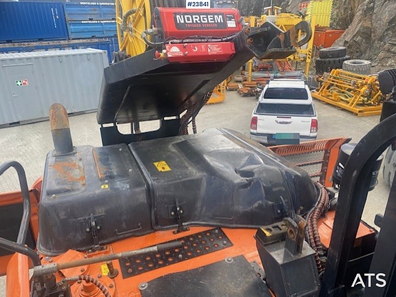 Hitachi ZX220W-7 hjulmaskin 25 of 30
