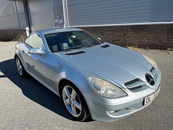 Mercedes-Benz SLK200 20 of 30
