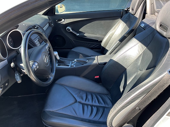 Mercedes-Benz SLK200 29 of 30