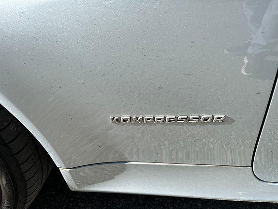 Mercedes-Benz SLK200 26 of 30