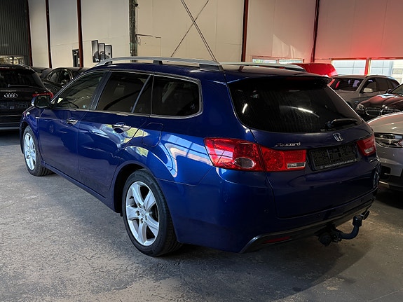 Honda Accord 6 of 30